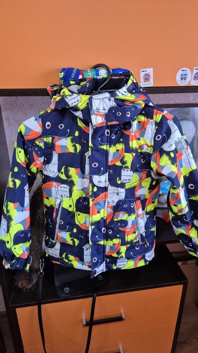 Курточка в отличном состоянии
