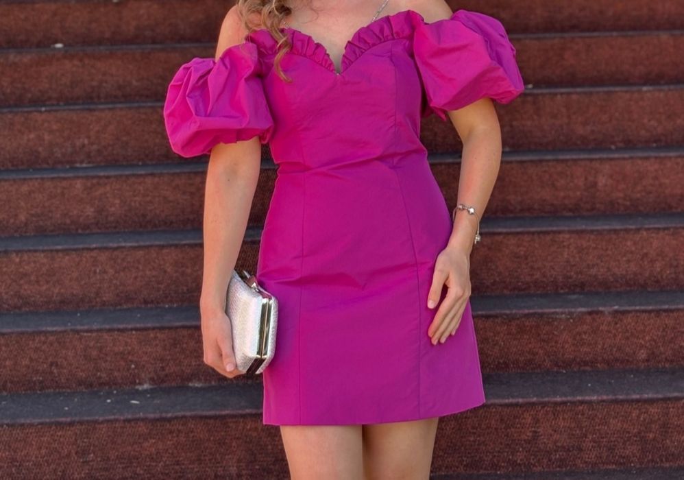 Къса розова рокля Mango