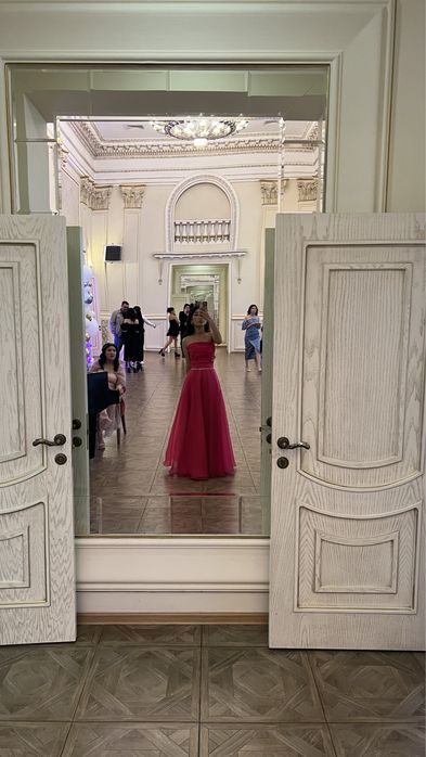 Платье вечернее в пол