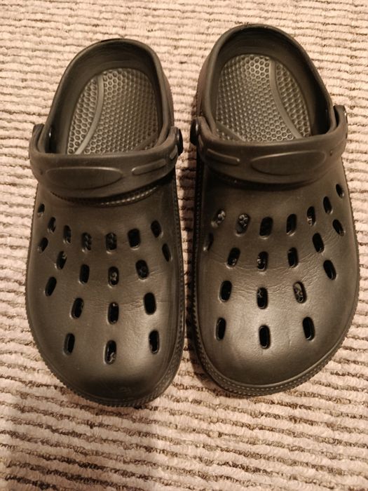 Papuci,  mărime 37