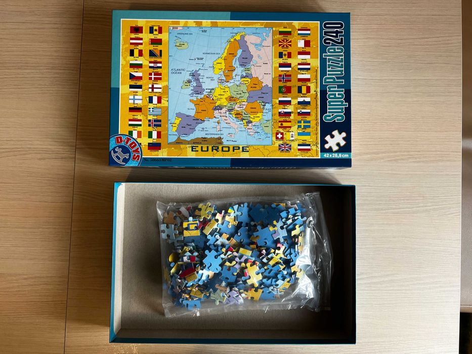 Puzzle harta Europa 240 piese, sigilat, NOU