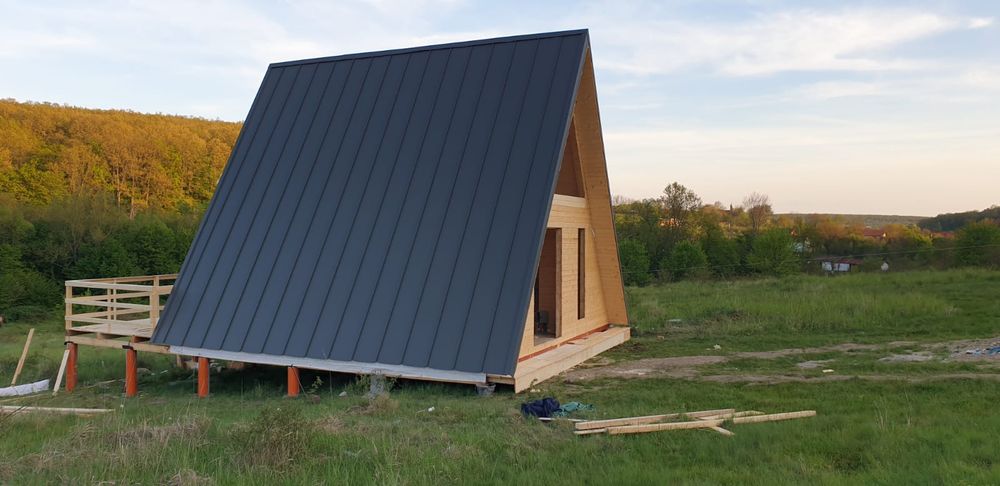De vânzare are dormitor, baie, și bucătărie