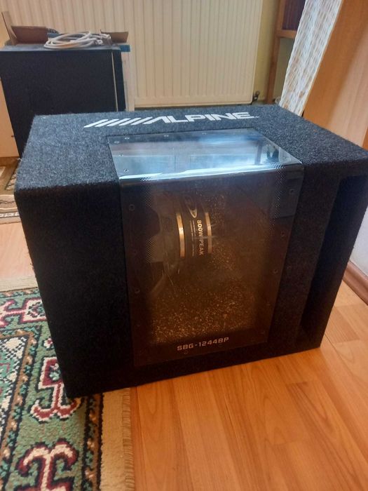 Sistem audio auto Alpine Bass, Casetofon, Statie