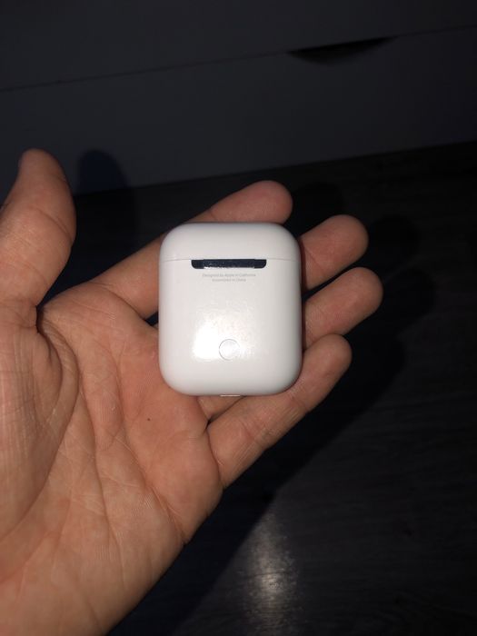 Продам айрподс 1,2