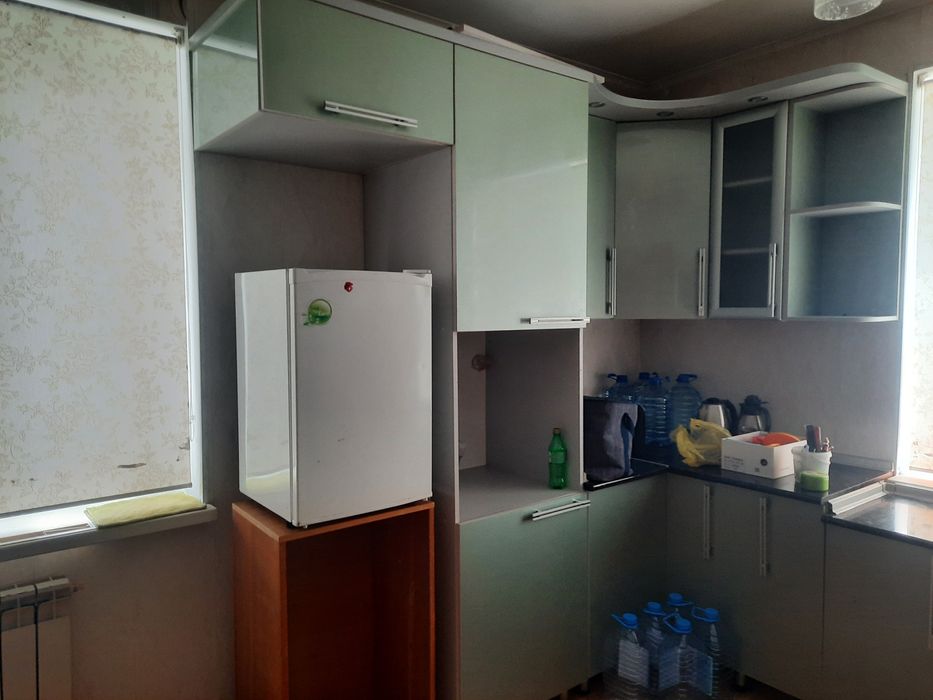 Продам встроенную кухню