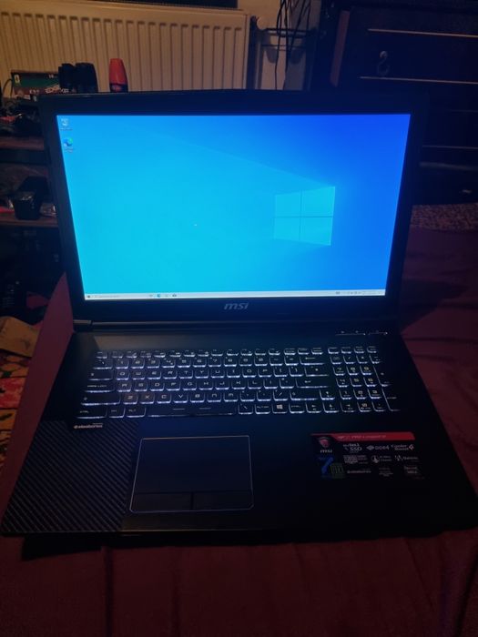 Laptop Msi 17 inch gaming