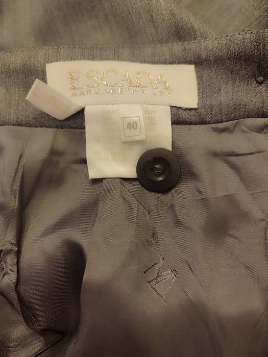 ESCADA Marg Ley 58% Wool -Истинско бижу за ценители