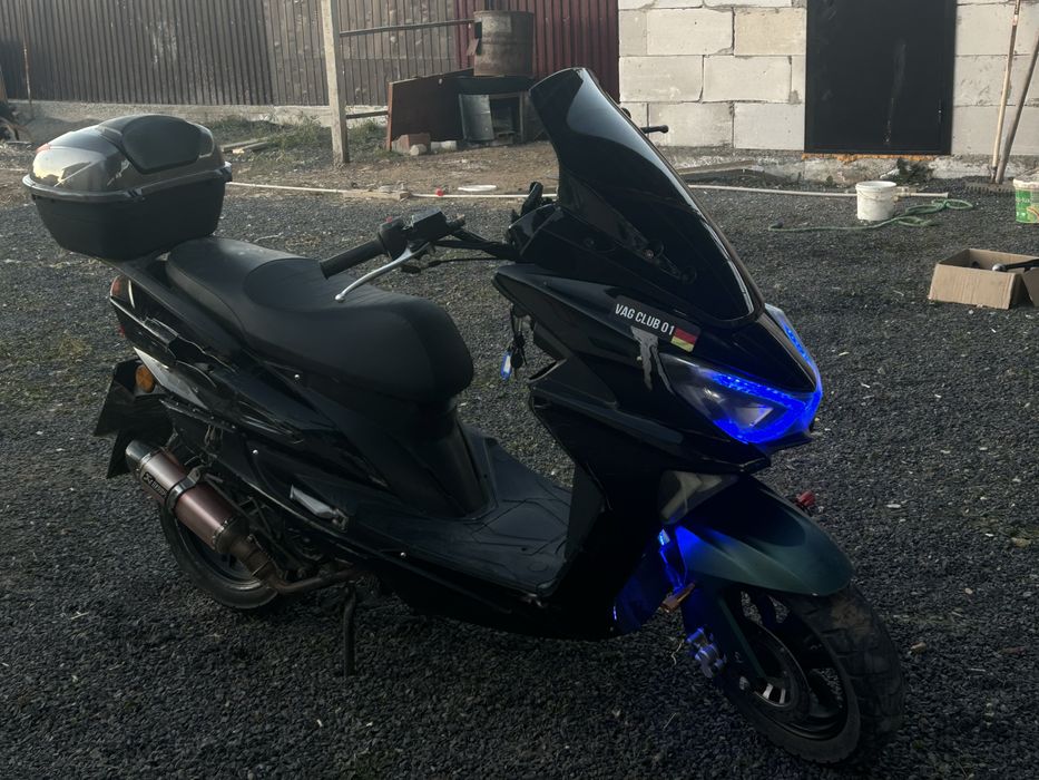 Мапед макси 175 куб