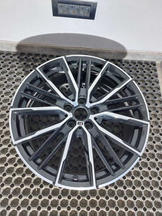 o janta 19 originala bmw seria 1 f40 2 f44 m style 552 8j et54