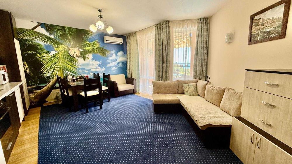 Продава се Двустаен апартамент в Свети Влас - 67 кв.м за 891 €/кв.м - Снимка #1