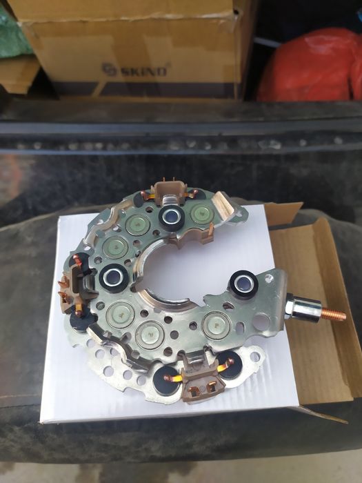 Диодный мост Камри 40