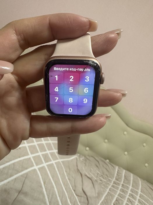 Apple watch 4, 44 mm розов/зол