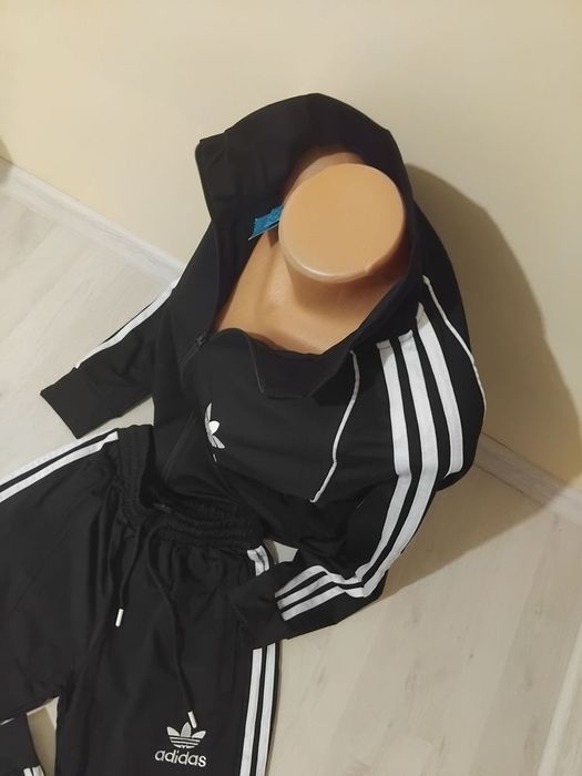 Trening dama Adidas!