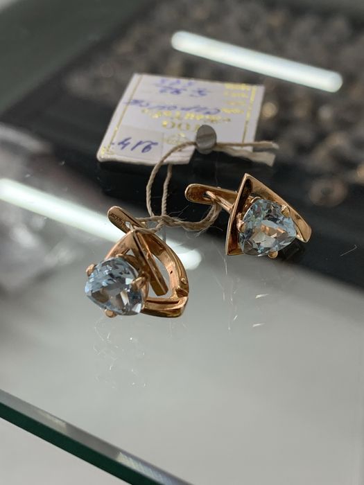 Золото серьги  г.Астана