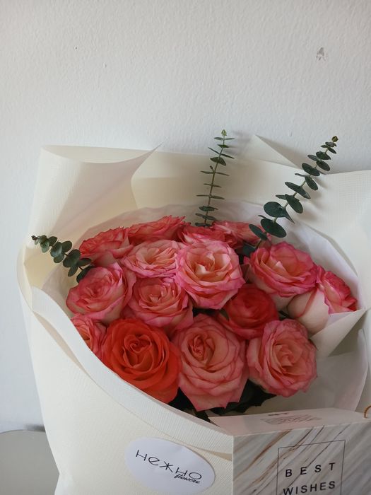 Букет розывых роз