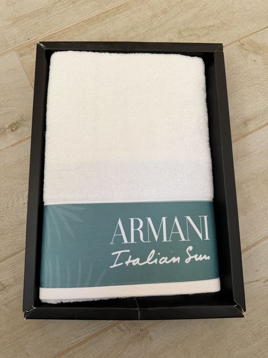 Georgio Armani кърпа за плаж