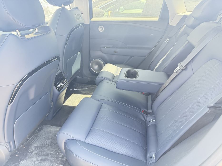 Voyah Free Plus Full 318 km Restyling