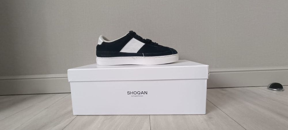 Кеды от бренда SHOQAN