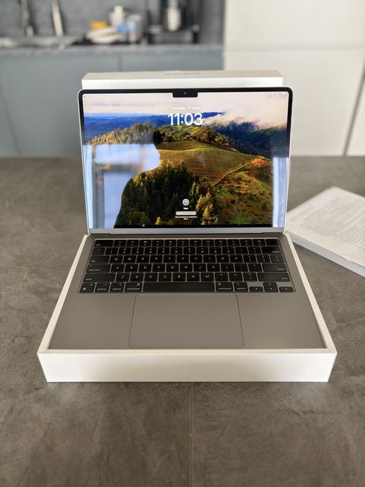 Apple MacBook Air 13 M2 256GB