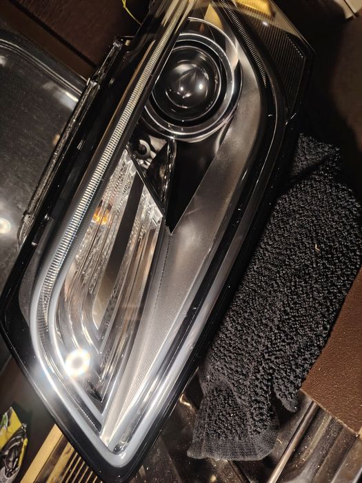 Ляв фар за Audi Q5 от 2012 до 2016г