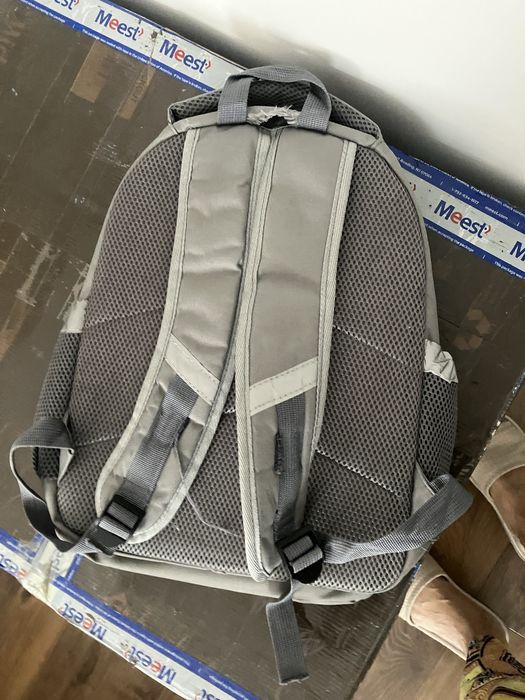 Отдам даром школьный портфель