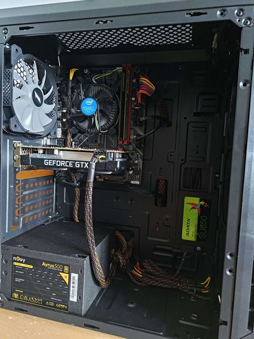 PC Gaming | i3 8100 | GTX 1650 4GB | 16GB RAM | SSD