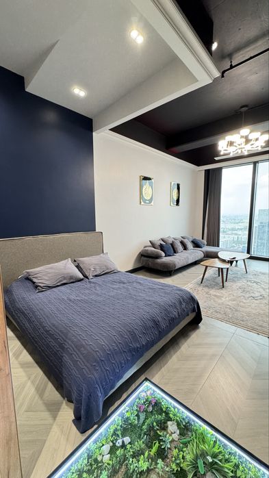 Nest One продаётся квартира на 31-м этаже.