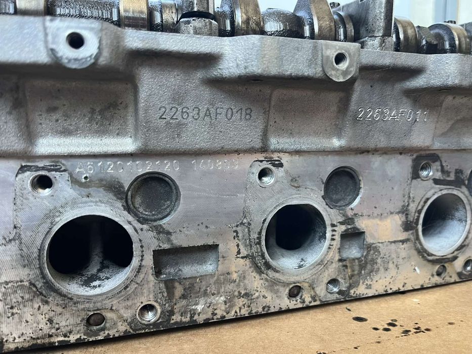 Цилиндрова глава Mercedes 270cdi W211