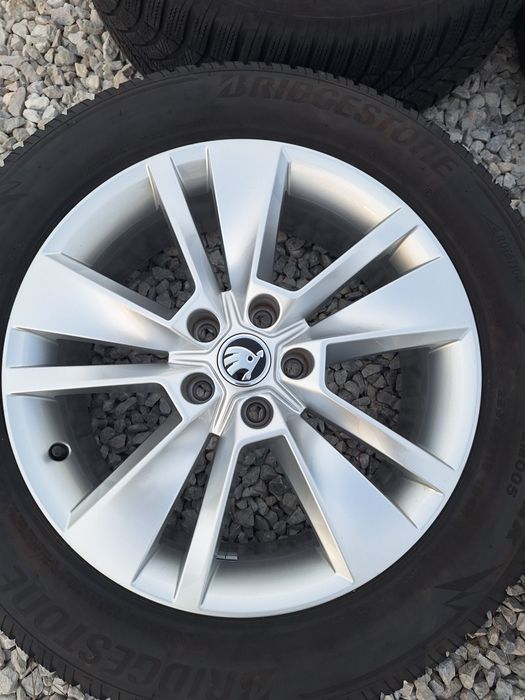 5x112.18цола.7j ET43. Оригинални Skoda