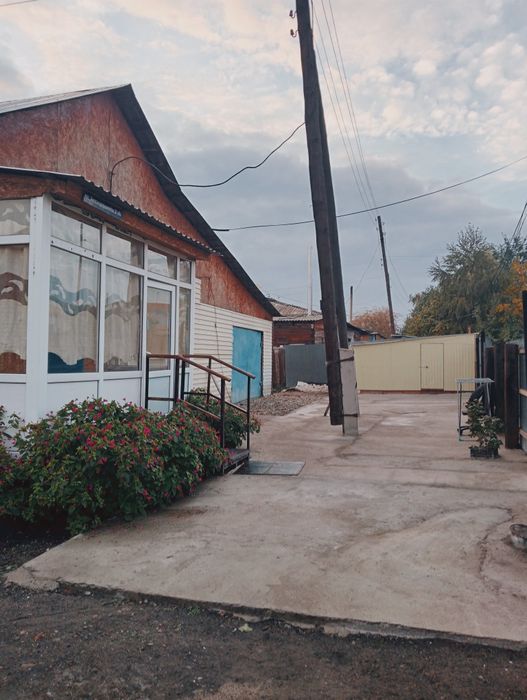 Продам добротный  дом