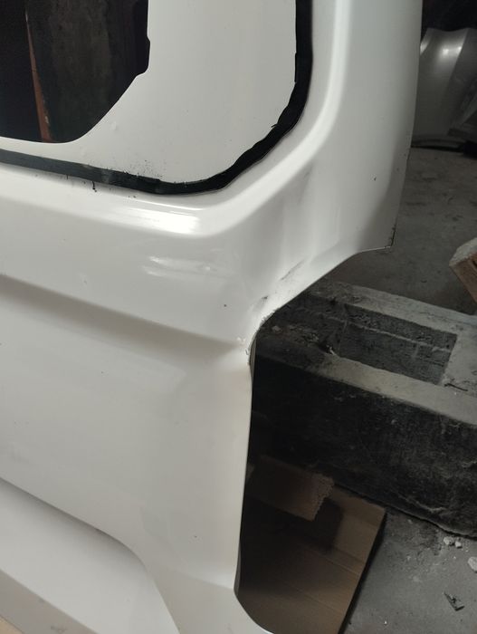 Задна врата багажник за VW transporter 2025/2026год