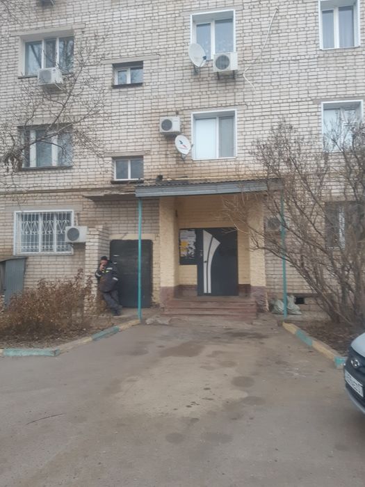 Продам  2 ком блогустроенный квартиру.
