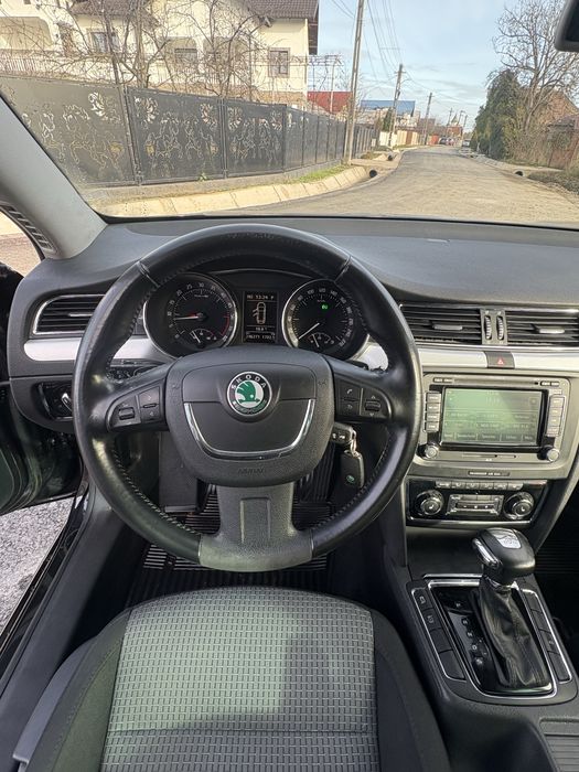 Skoda superb 2.0 tdi 170cp automata dsg6 2012