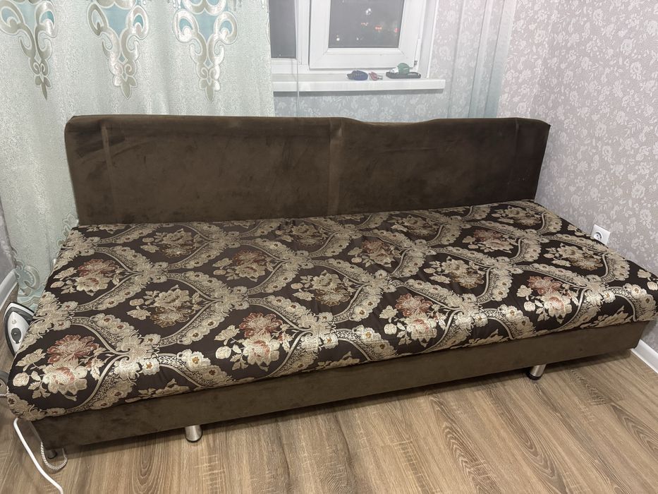 Продам диван за 5000