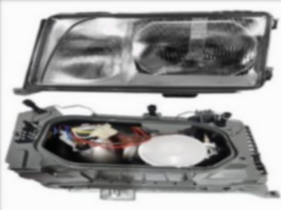 Фара Mercedes-benz E 320