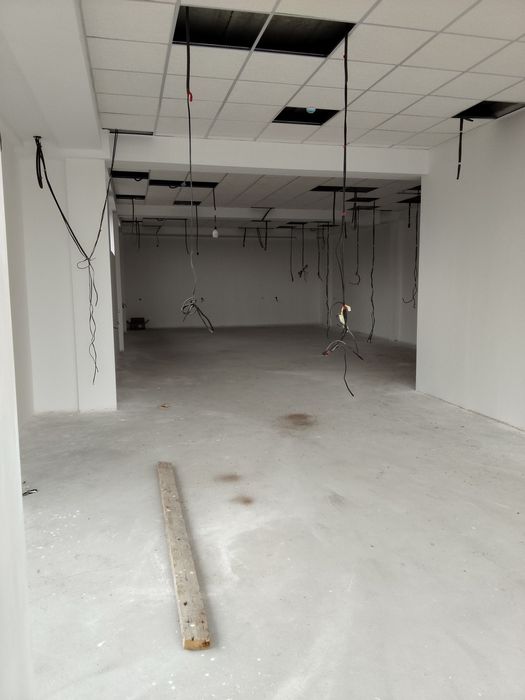 Arendaga 3 Etaj beriladi