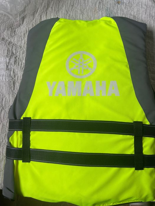 Спасательный Желет  4хл