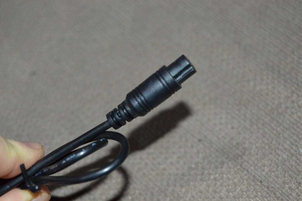 Incărcător trotineta XT-4210B 42V, 2A, mufă cu 3 pini, nou