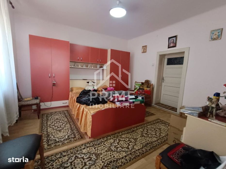 Casa cu 2 corpuri, gradina si anexe | Zona linistita Micesti, Alba Iul