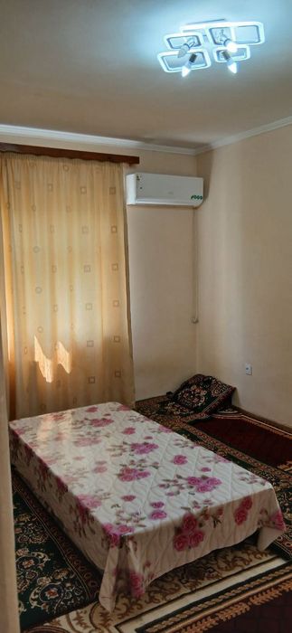 БИЙ,  метро Горького 2- комнатная кирпич, мебель, техника 64500!