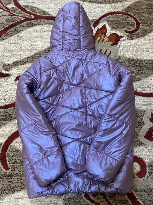 Geaca fete,marime S,varsta 12-14 ani,mov holografic