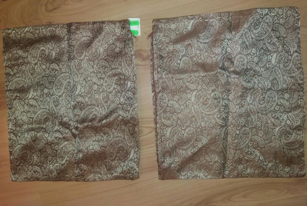 Husa/Fata de perna decor NOUA, maro - 2 bucati