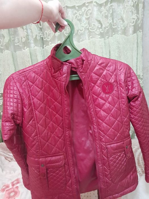 Демисезонная куртка