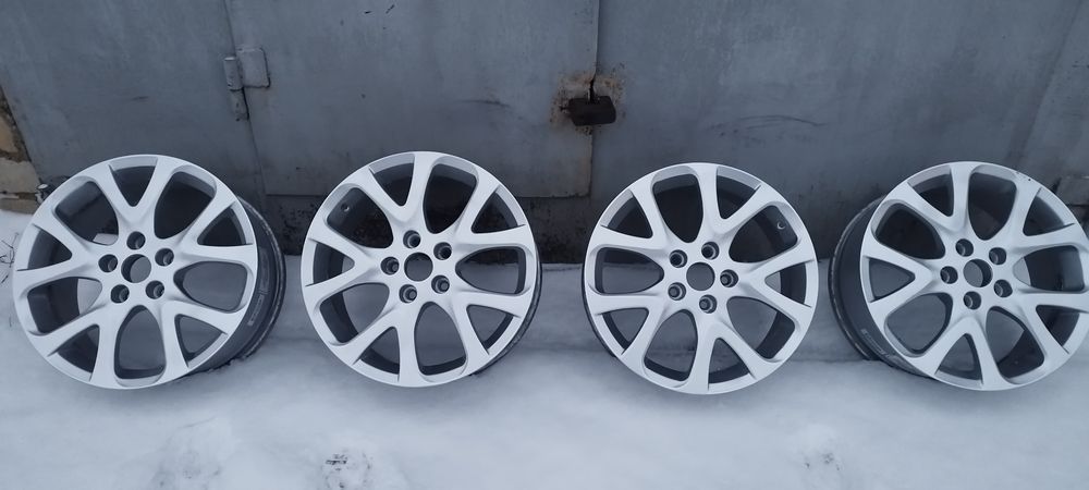 Продам диски R17 5/114.3