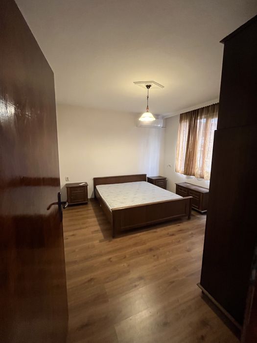 Дава се под наем Двустаен апартамент в Благоевград, Идеален център - 50 кв.м за 214.2 € - Снимка #3