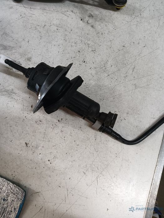Pompa Ambreiaj Volvo V50 (Mw, 545) [ 2003 - 2012 ] Oem 3M517A543Ae