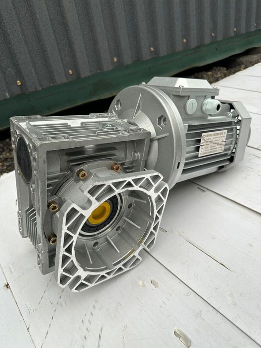 Мотор редуктор червячные NMRV