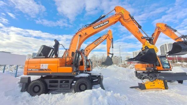 Аренда, услуги, заказ экскаватор гусеничный, экскаватор колесный