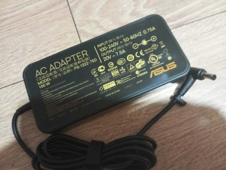 Блок питания и шнур ASUS 150 ватт