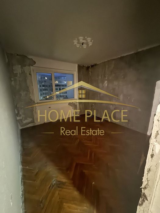 Продава се Тристаен апартамент в Варна, Левски - 72 кв.м за 1304 €/кв.м - Снимка #4